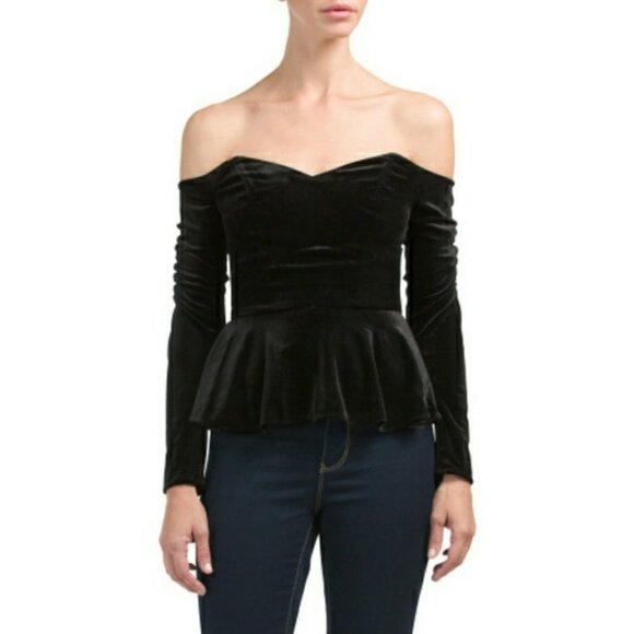NWT Wayf Serena Black Velvet Off Shoulder Peplum Top Sz. S - Picture 1 of 2